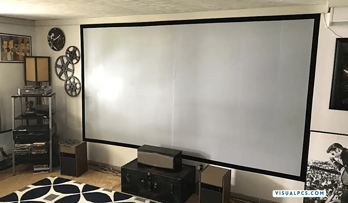 What Type of Paint to Use for Projector Screen? (2023)