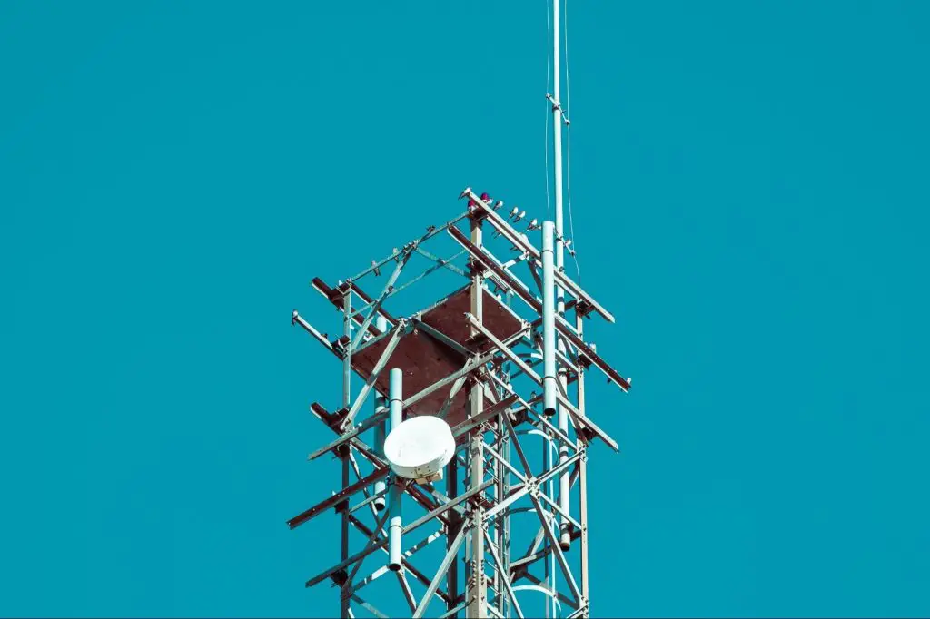 what-towers-does-spectrum-mobile-use-unveiling-the-power-behind-the