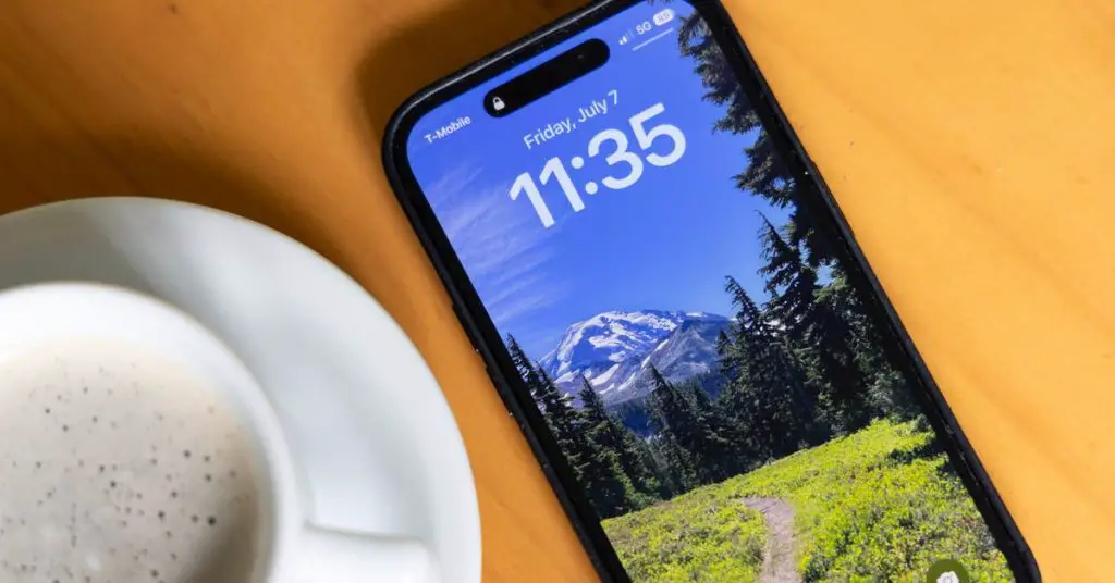 Does spectrum mobile have international plans unlocking global